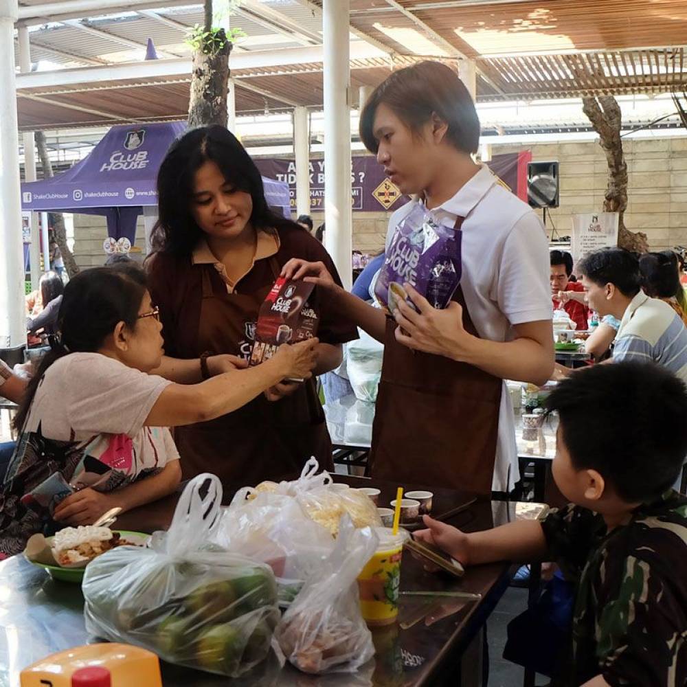 Shake Club House meriahkan Fresh Market Citraland Surabaya Inter Buana Mandiri